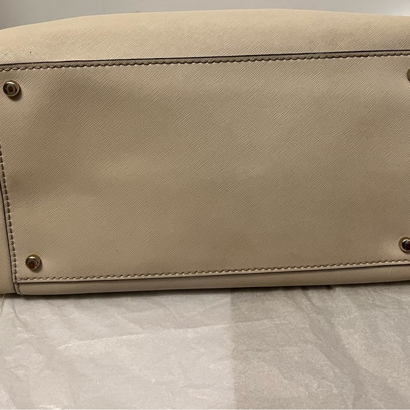 Kate Spade purse - Picture 16 of 16